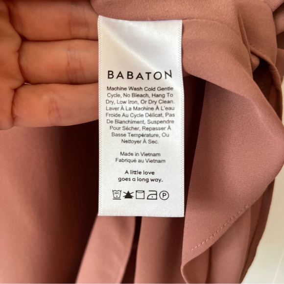 Aritzia Babaton everly camisole in rusty pink - Picture 5 of 6